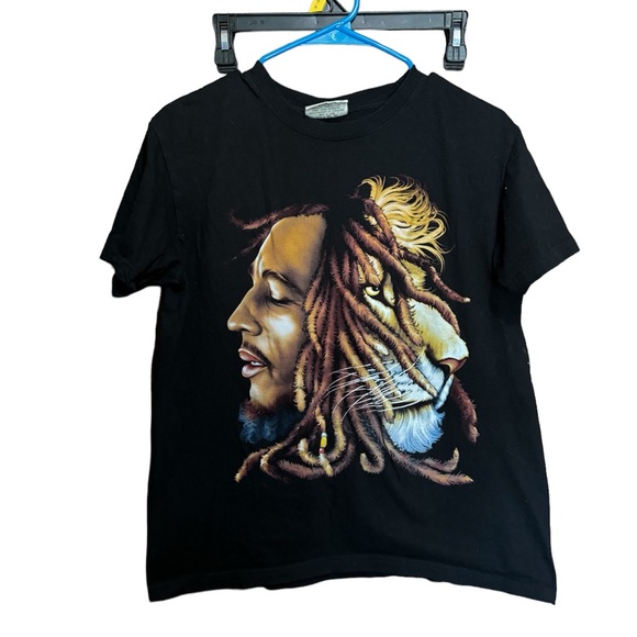Bob Marley and Lion T-Shirt - Picture 1 of 3